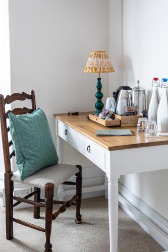 Three Tuns - image 11