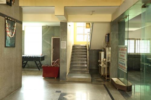 SRY Comfort Residence – Bangalore, MN