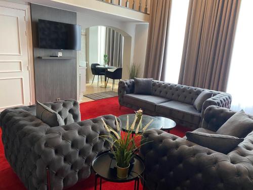 La Bourse Hotel Room Type - Suite with Balcony