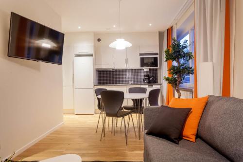 ApartDirect Solna