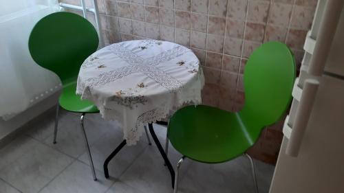 Veronica Fejer Apartment - image 4