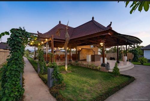 Maharatu Lembongan Villa