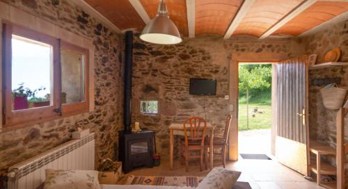 Apartamento duplex rural con chimenea y vistas panorámicas desde la cama (Apartamento duplex rural con chimenea y vistas panoramicas desde la cama) in Amer