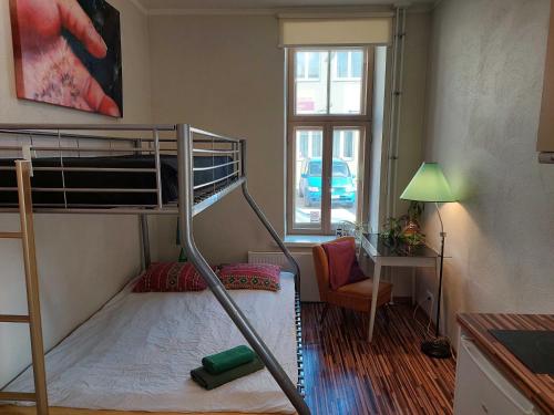 Looming Hostel - image 11