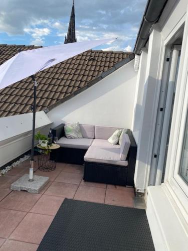 schöne Stadtwohnung mit Terrasse