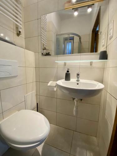 Topolove Rooms & Apartments – Krakow, IA