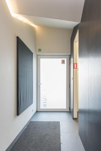 Entrance, Het Wagenhuis in Lo-Reninge