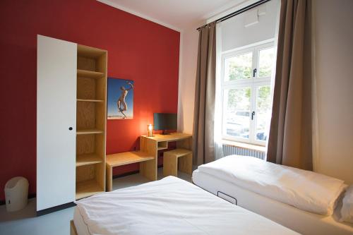 Schillinger-Berlin am Tempelhofer Feld, Berlín (foto 4)
