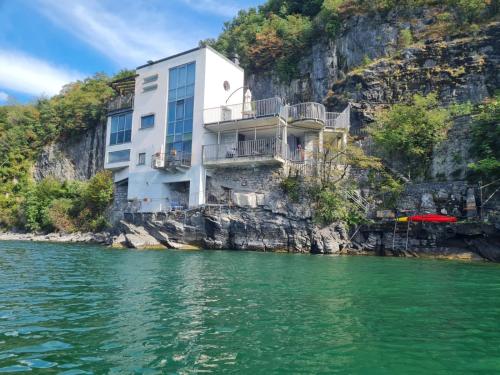 La Perla del Lago di Como - CIR O97O67 - Apartment - Perledo