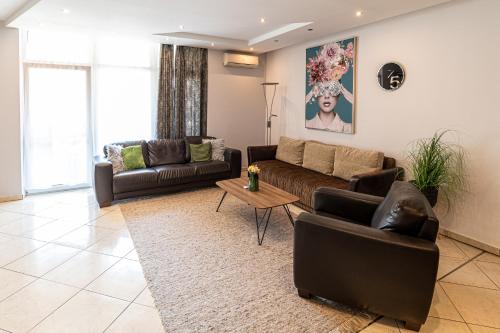 ELITE CENTER APARTMAN