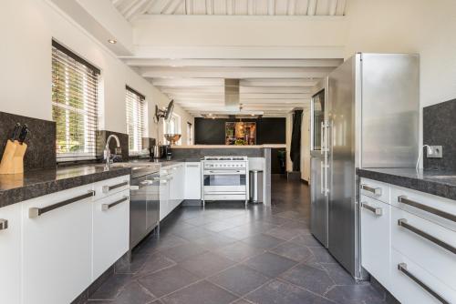 ห้องครัว, Villa De Stolp in อาคท์ดอร์พ