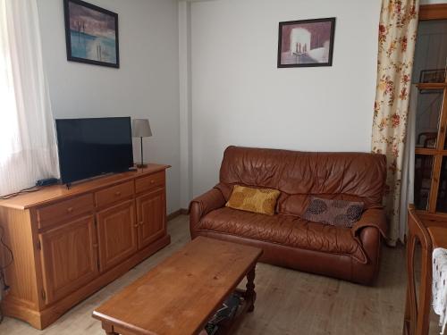  Apart. Pui de la Plana in Escaló