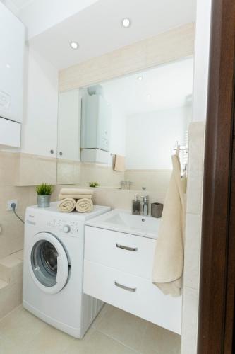 Apartament Przy Starówce - Stella - 2 Osobne Sypialnie, 2 Separate Bedrooms in Old Town - Main Square, Amazing View, Top Location!