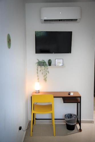 Nomada Beach Hostel- Isla Verde - image 6