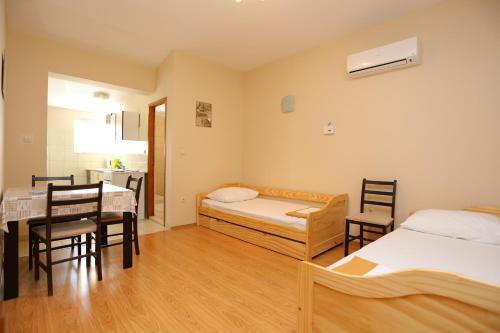 Apartment Nemira 17039a - image 7