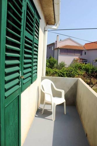 Apartments with a parking space Murter - 17059 - image 5
