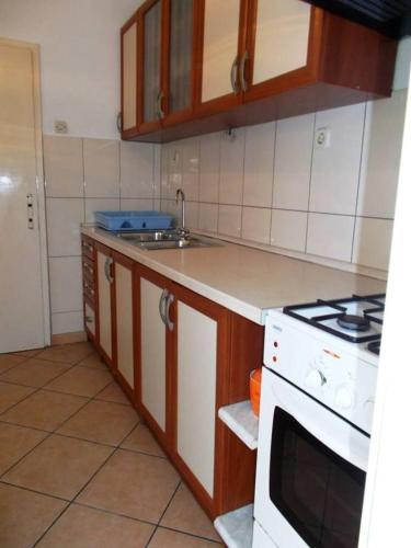Two-Bedroom Apartment with Terrace image 8