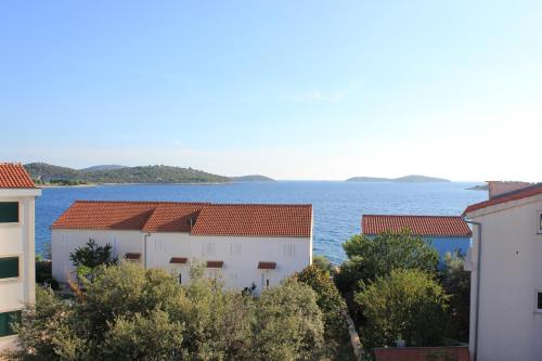 Apartments by the sea Zecevo Rtic Rogoznica - 17129 - image 10
