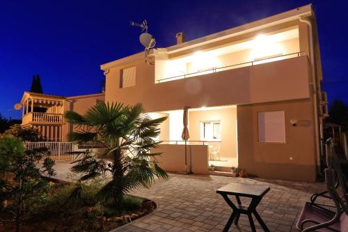  Apartments by the sea Bibinje, Zadar - 17269 in Bibinje