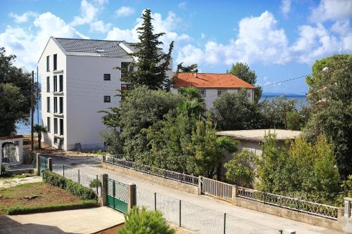 Apartments by the sea Bibinje Zadar - 17269 - image 4