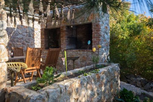 Family friendly house with a swimming pool Bajcici Krk - 17257 - image 2