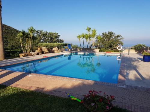 Chalet vista Capri in Капаччо