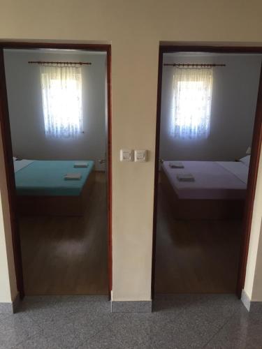 Apartments by the sea Pag - 17357 - image 5