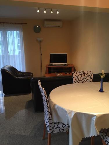 Apartments by the sea Pag - 17357 - image 3