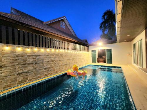 Oppa pool villa B Pattaya