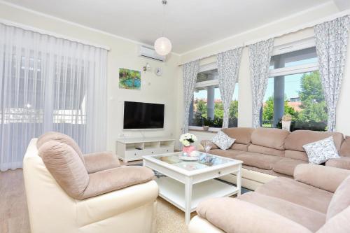 Two-Bedroom Apartment with Terrace