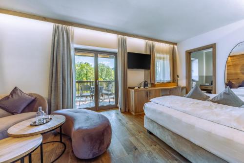 Book the Deluxe Room Deluxe Room