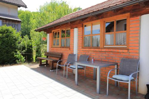 Family friendly apartments with a swimming pool Grabovac, Plitvice - 17532