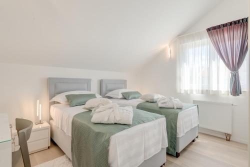 Apartments with WiFi Split - 17539 - image 13