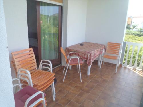 Apartments with a parking space Lopar Rab - 17436 - main image