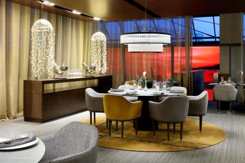 餐廳, Hesperia Fira in 洛斯皮塔萊de Llobregat