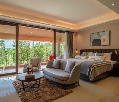 Toscana Valley Castello Della Valle in Khao Yai