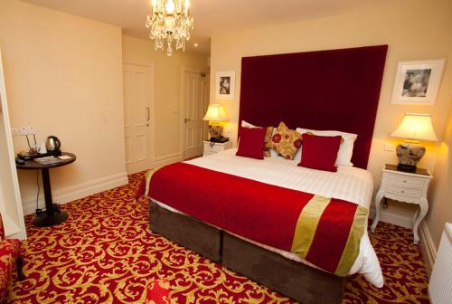 Ballyseede Castle - image 11