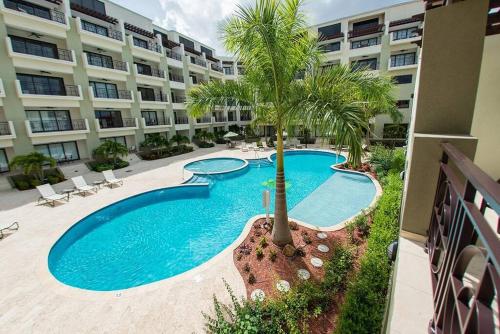 Spacious condo with private terrace & Pool, Palm-Eagle Beach (photo 2)