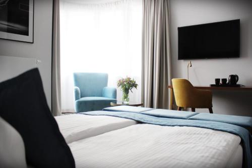 1 queen bed
