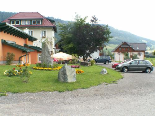 Gasthof-Pension Hochsteiner