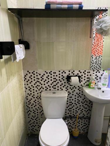 NUMBERS FLIPPERS SERVICES Apartment