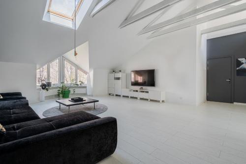 共用Lounge/電視區, Grey House in 安塔卡尼斯