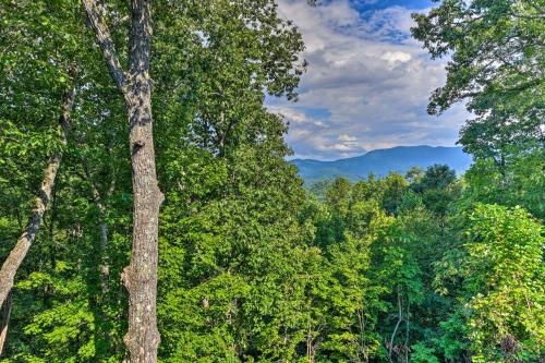 Mountain-View Bryson City Home with Hot Tub!