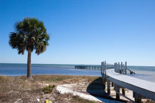 Bay Tripper - image 12