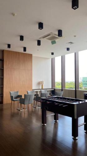 Time suite- Bizloft Karawaci