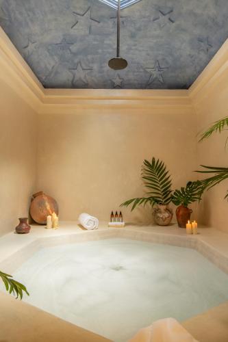 389470905 La Valise San Miguel de Allende, member of Small Luxury Hotels