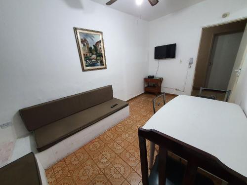 Apartment - Ground Floor room in Apartamentos Enseada Guaruja - Hawai
