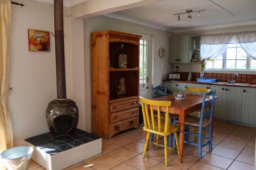 المرافق, Fernhill Guest Farm in كنيسنا