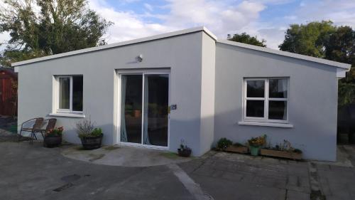 Lovely cosy cottage close to Atlantic beaches - Culleens
