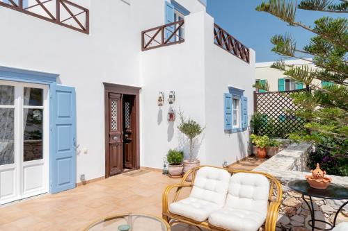 Cycladic Aura - Traditional Holiday Cottage